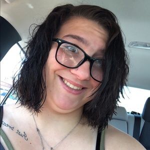 Meet your Posher, Kalli